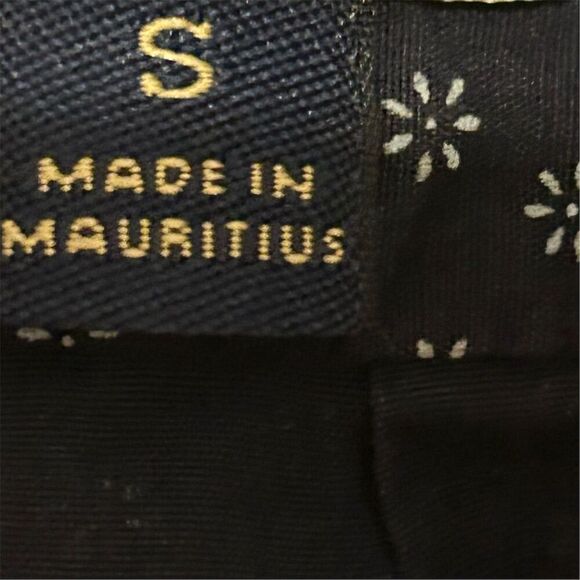 J.Crew Women’s S Blue Floral Short Sleeve Button-Up Shirt Casual Summer - Picture 11 of 12